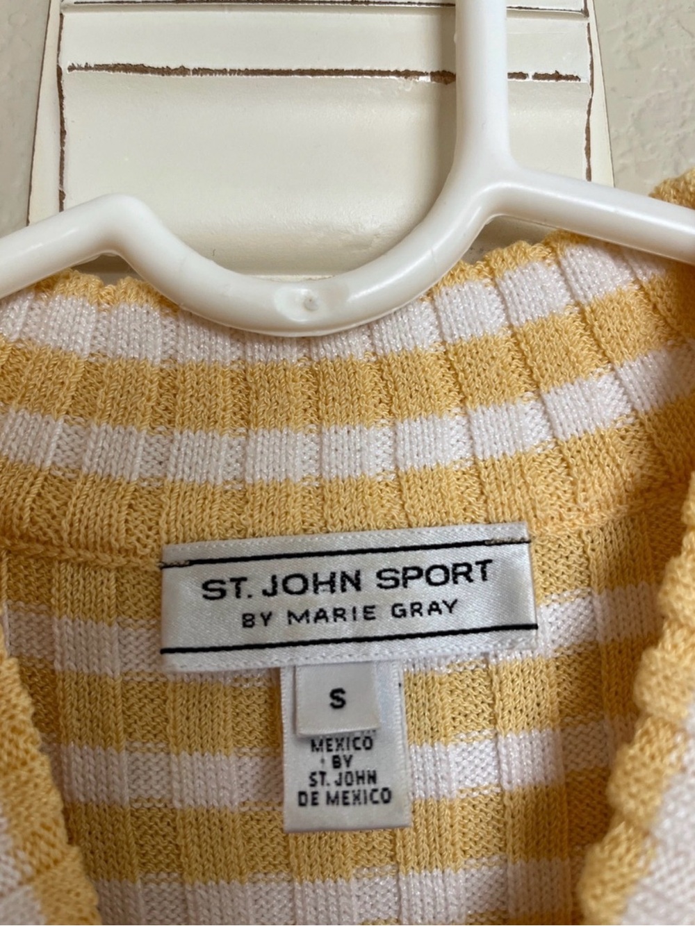 St. John Striped Ribbed Tank - Picture 4 of 6